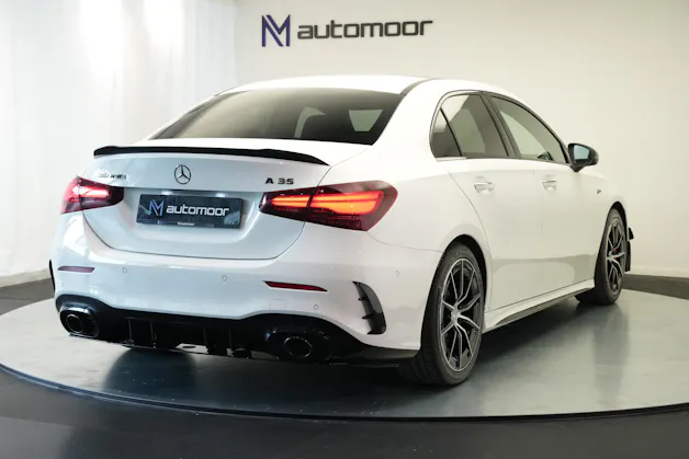 MERCEDES-BENZ A AMG 35 4Matic+ 8G-DCT *Performance Sitze* *Facelift*
