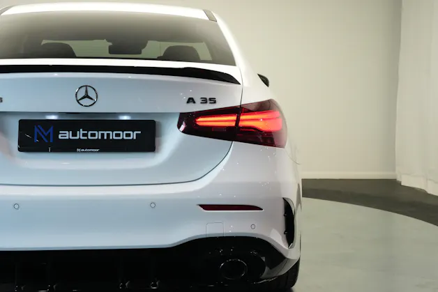 MERCEDES-BENZ A AMG 35 4Matic+ 8G-DCT *Performance Sitze* *Facelift*