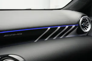 MERCEDES-BENZ A AMG 35 4Matic+ 8G-DCT *Performance Sitze* *Facelift*