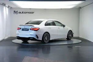 MERCEDES-BENZ A AMG 35 4Matic+ 8G-DCT *Performance Sitze* *Facelift*