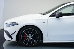 MERCEDES-BENZ A AMG 35 4Matic+ 8G-DCT *Performance Sitze* *Facelift*