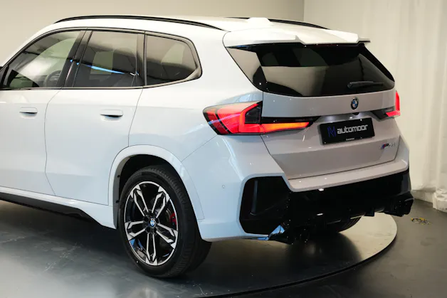 BMW X1 xDrive M35i *LED* *Komfortzugang*