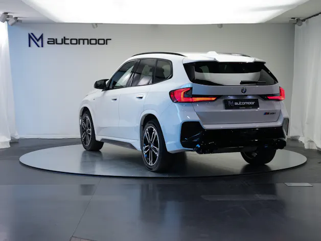 BMW X1 xDrive M35i *LED* *Komfortzugang*