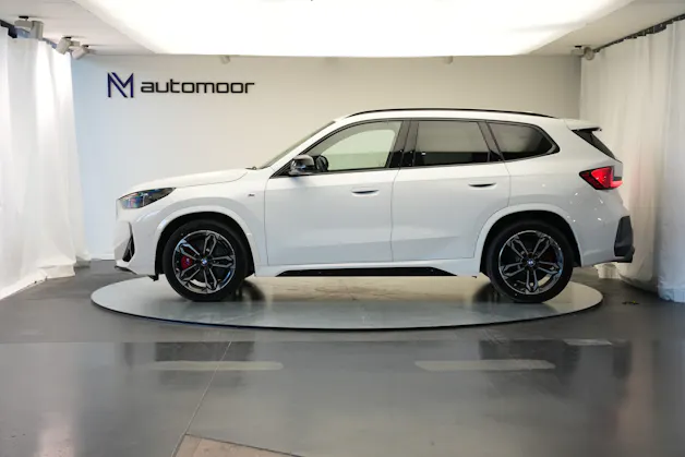 BMW X1 xDrive M35i *LED* *Komfortzugang*