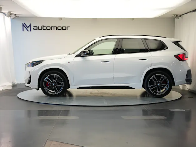 BMW X1 xDrive M35i *LED* *Komfortzugang*