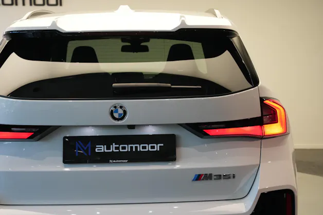 BMW X1 xDrive M35i *LED* *Komfortzugang*