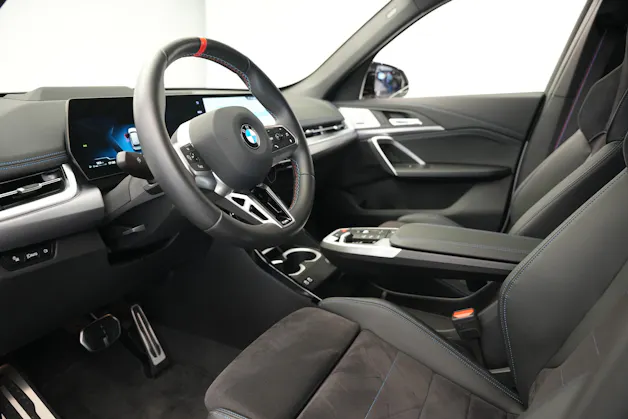 BMW X1 xDrive M35i *LED* *Komfortzugang*