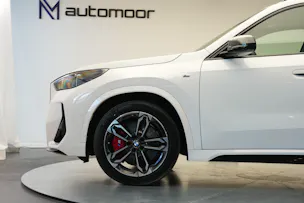 BMW X1 xDrive M35i *LED* *Komfortzugang*