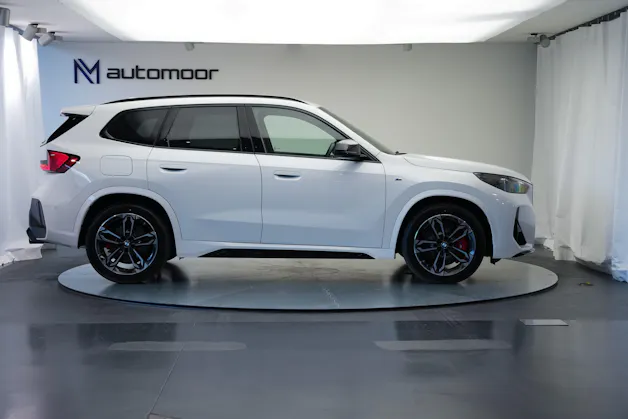 BMW X1 xDrive M35i *LED* *Komfortzugang*