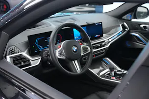 BMW X6M Steptronic M Competition *CH-Fahrzeug* *Carbon* *B&W*