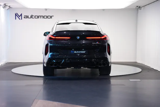 BMW X6M Steptronic M Competition *CH-Fahrzeug* *Carbon* *B&W*