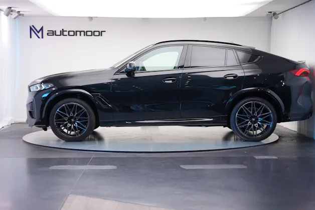 BMW X6M Steptronic M Competition *CH-Fahrzeug* *Carbon* *B&W*