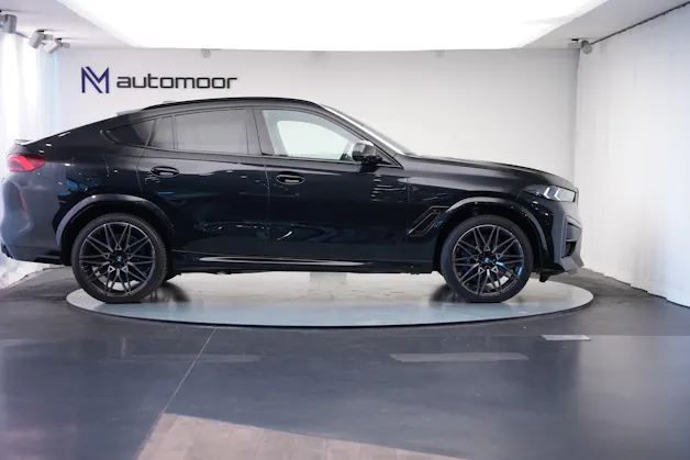 BMW X6M Steptronic M Competition *CH-Fahrzeug* *Carbon* *B&W*