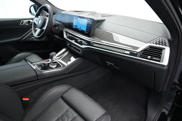 BMW X6M Steptronic M Competition *CH-Fahrzeug* *Carbon* *B&W*
