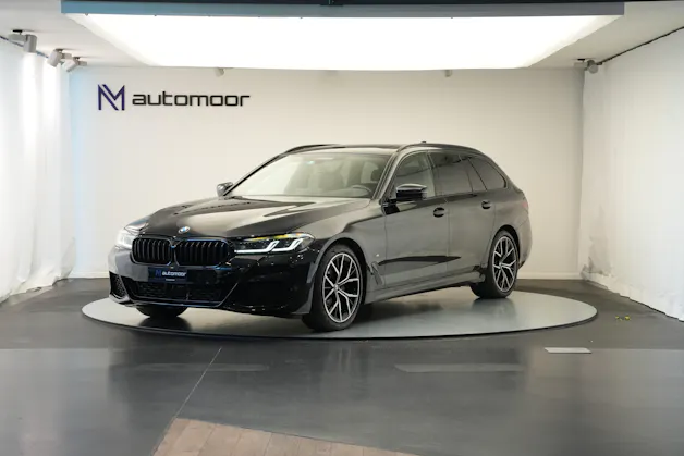 BMW 520d xDrive 48V Touring M Sport Steptronic
