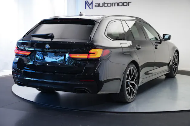 BMW 520d xDrive 48V Touring M Sport Steptronic