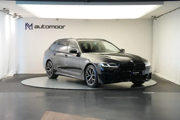 BMW 520d xDrive 48V Touring M Sport Steptronic
