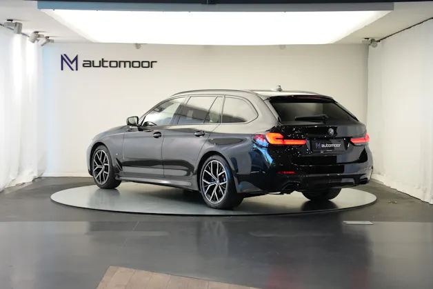 BMW 520d xDrive 48V Touring M Sport Steptronic