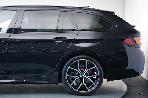 BMW 520d xDrive 48V Touring M Sport Steptronic