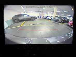 https://vehicle.imgix.net/4457626/3eb01e39-3aea-404e-ba02-4fae2ba29580.jpeg