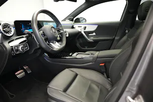 MERCEDES-BENZ A AMG 35 4Matic+ 8G-DCT *CH-Fahrzeug* *Panorama* *HuD* *Burmester*
