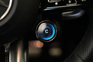 MERCEDES-BENZ A AMG 35 4Matic+ 8G-DCT *CH-Fahrzeug* *Panorama* *HuD* *Burmester*