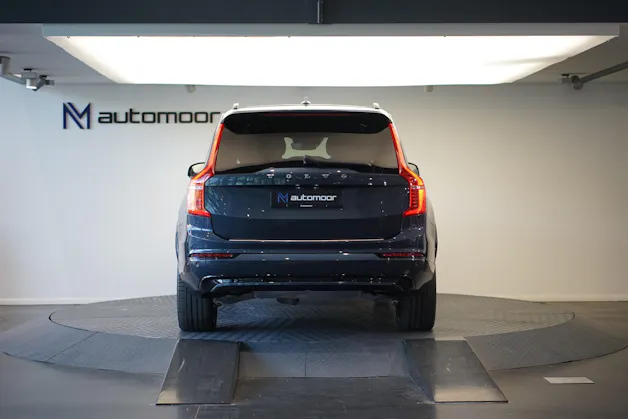 VOLVO XC90 T8 eAWD PluginHybrid R-Design Geartronic *Gratisservice* *7 Plätze*