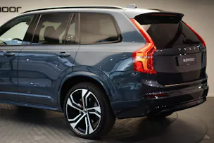 VOLVO XC90 T8 eAWD PluginHybrid R-Design Geartronic *Gratisservice* *7 Plätze*