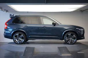 VOLVO XC90 T8 eAWD PluginHybrid R-Design Geartronic *Gratisservice* *7 Plätze*