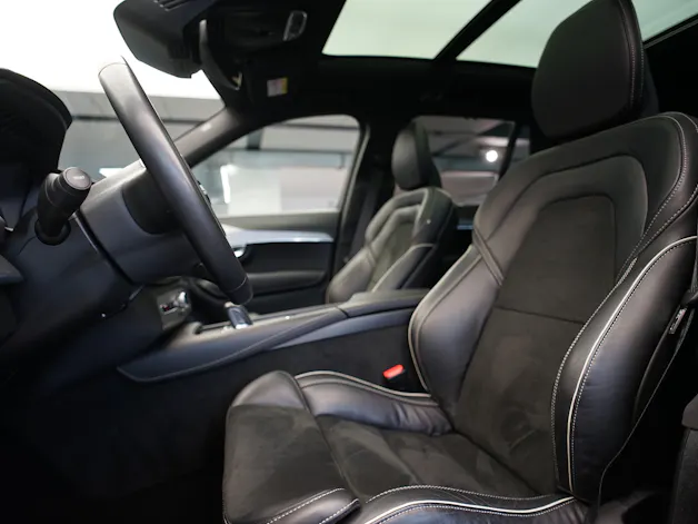 VOLVO XC90 T8 eAWD PluginHybrid R-Design Geartronic *Gratisservice* *7 Plätze*