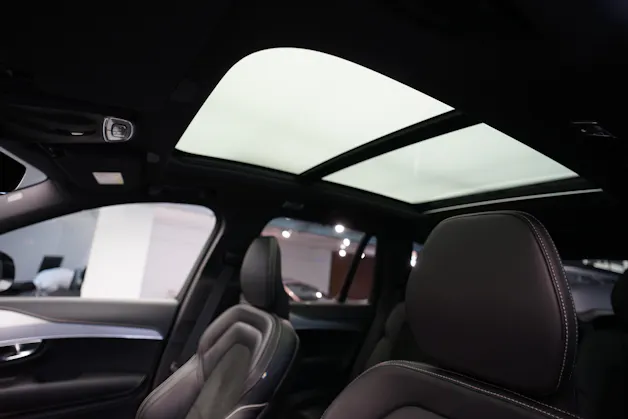 VOLVO XC90 T8 eAWD PluginHybrid R-Design Geartronic *Gratisservice* *7 Plätze*