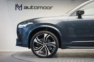 VOLVO XC90 T8 eAWD PluginHybrid R-Design Geartronic *Gratisservice* *7 Plätze*