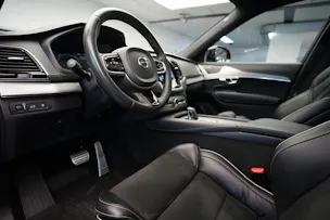 VOLVO XC90 T8 eAWD PluginHybrid R-Design Geartronic *Gratisservice* *7 Plätze*
