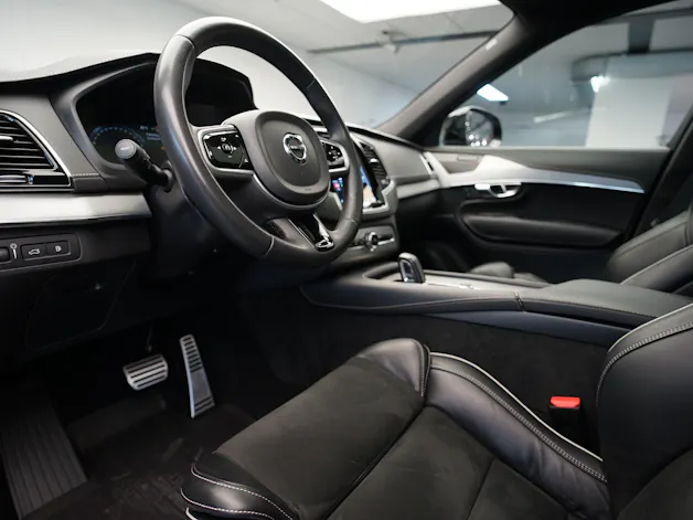 VOLVO XC90 T8 eAWD PluginHybrid R-Design Geartronic *Gratisservice* *7 Plätze*