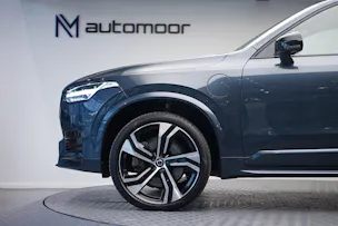 VOLVO XC90 T8 eAWD PluginHybrid R-Design Geartronic *Gratisservice* *7 Plätze*