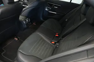 MERCEDES-BENZ C 300e 4Matic AMG Line *CH-Fahrzeug*