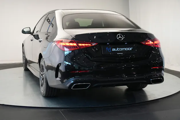 MERCEDES-BENZ C 300e 4Matic AMG Line *CH-Fahrzeug*