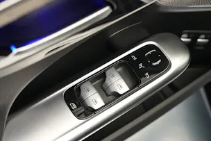 MERCEDES-BENZ C 300e 4Matic AMG Line *CH-Fahrzeug*
