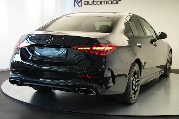 MERCEDES-BENZ C 300e 4Matic AMG Line *CH-Fahrzeug*