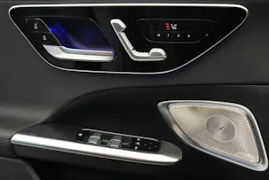 MERCEDES-BENZ C 300e 4Matic AMG Line *CH-Fahrzeug*