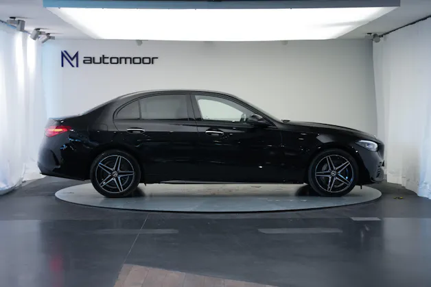 MERCEDES-BENZ C 300e 4Matic AMG Line *CH-Fahrzeug*
