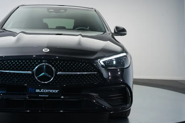 MERCEDES-BENZ C 300e 4Matic AMG Line *CH-Fahrzeug*