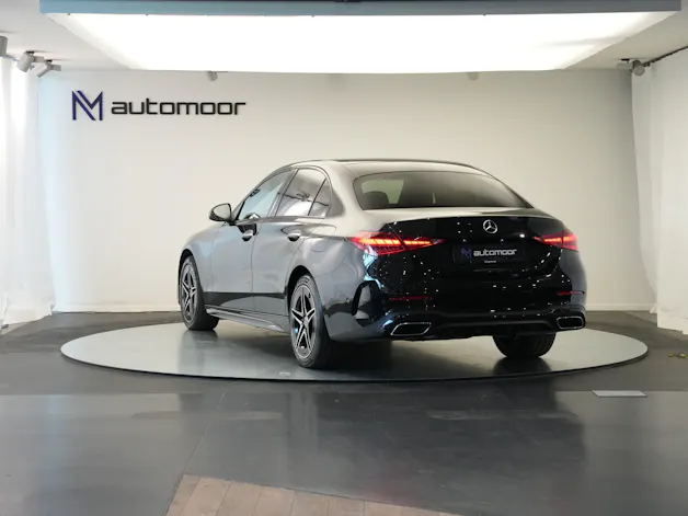 MERCEDES-BENZ C 300e 4Matic AMG Line *CH-Fahrzeug*