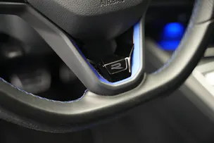 VW Golf 2.0 TSI R DSG 4Motion