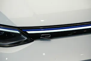 VW Golf 2.0 TSI R DSG 4Motion