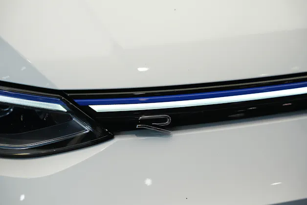VW Golf 2.0 TSI R DSG 4Motion