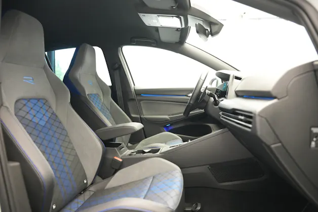 VW Golf 2.0 TSI R DSG 4Motion