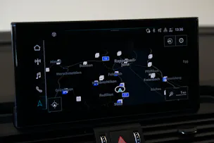 AUDI SQ5 TDI quattro tiptronic *Panorama* *Assistenzpaket*