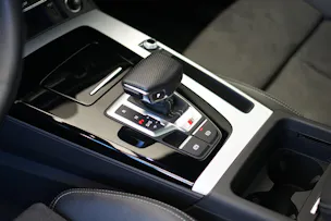 AUDI SQ5 TDI quattro tiptronic *Panorama* *Assistenzpaket*