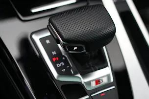 AUDI SQ5 TDI quattro tiptronic *Panorama* *Assistenzpaket*